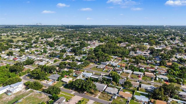 5580 58TH AVENUE N, St Petersburg, FL 33709