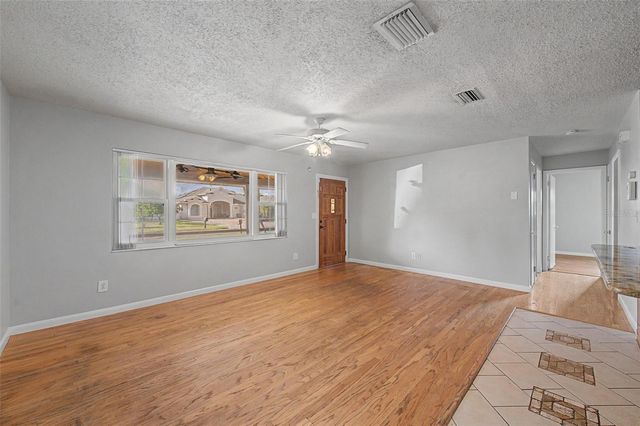 5580 58TH AVENUE N, St Petersburg, FL 33709