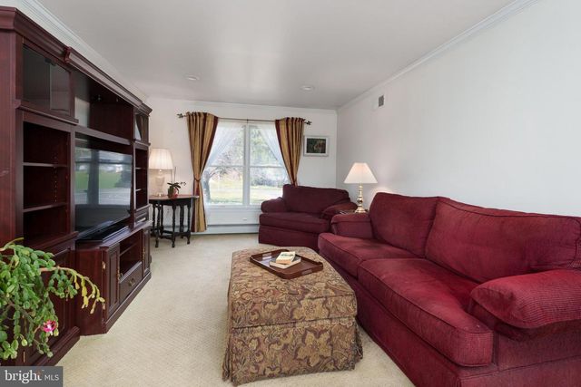 267 LAMBERTVILLE HOPEWELL RD, Hopewell, NJ 08525