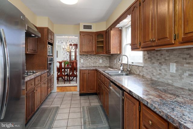 267 LAMBERTVILLE HOPEWELL RD, Hopewell, NJ 08525