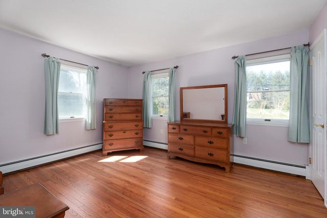267 LAMBERTVILLE HOPEWELL RD, Hopewell, NJ 08525