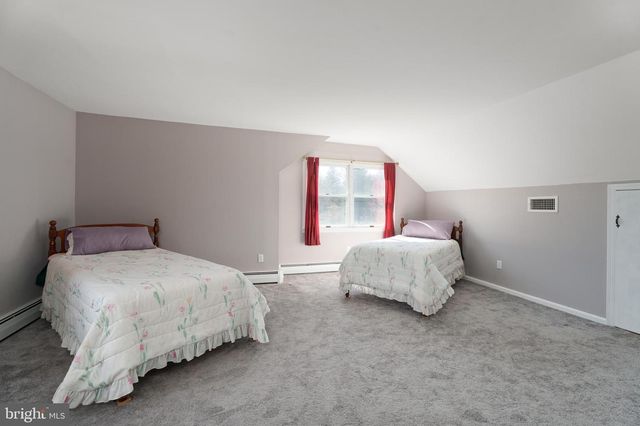 267 LAMBERTVILLE HOPEWELL RD, Hopewell, NJ 08525
