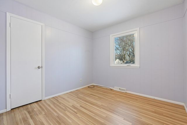 2174 County Road F E, White Bear Lake, MN 55110