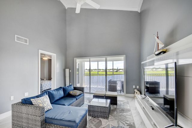 9204 Glenmoor Drive, West Palm Beach, FL 33409
