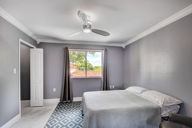 9204 Glenmoor Drive, West Palm Beach, FL 33409