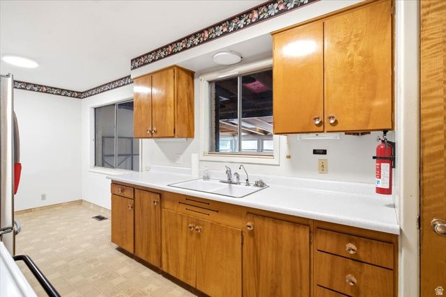 1095 41ST ST, Ogden, UT 84403