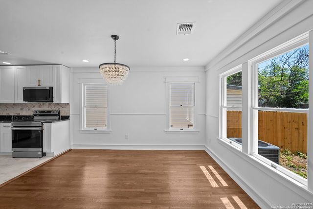 246 Quentin, San Antonio, TX 78201