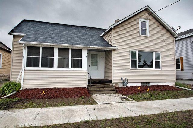 452 W 7TH AVENUE, Oshkosh, WI 54902
