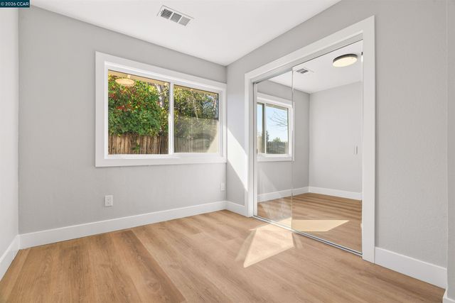 3102 Pine St, Martinez, CA 94553