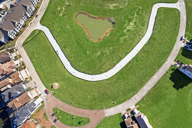 2502 Beacon Circle, League City, TX 77573