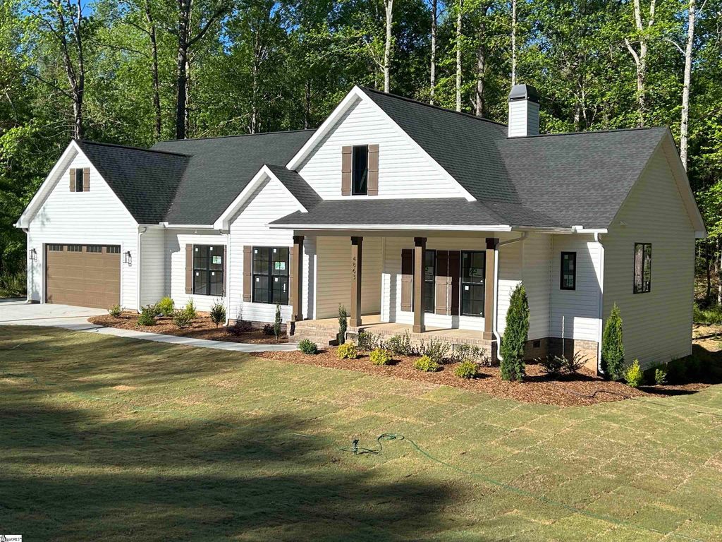 4863 N Hwy 14, Greer, SC 29651