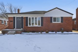 19912 Alger Street, Saint Clair Shores, MI 48080