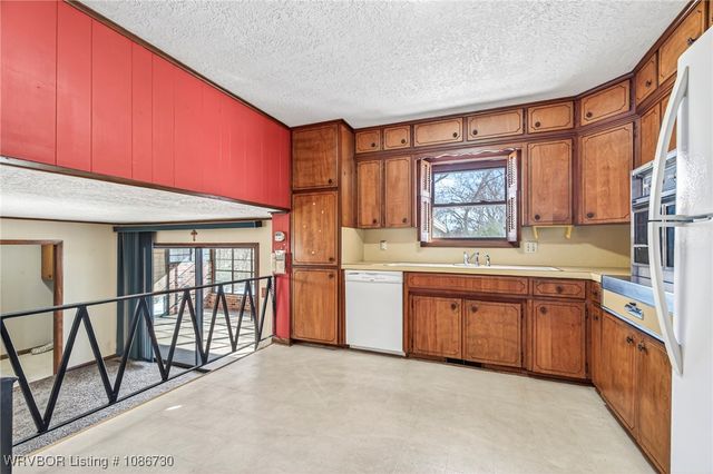 5420 Free Ferry Road, Fort Smith, AR 72903