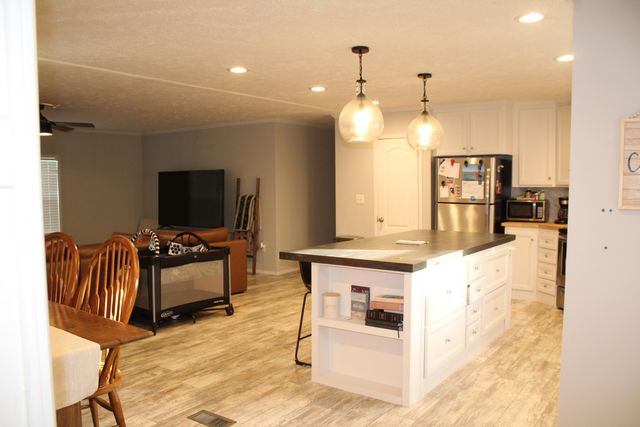 658 Stone Road, Benton, TN 37307