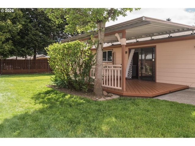 18411 Ne DAVIS St, Portland, OR 97230