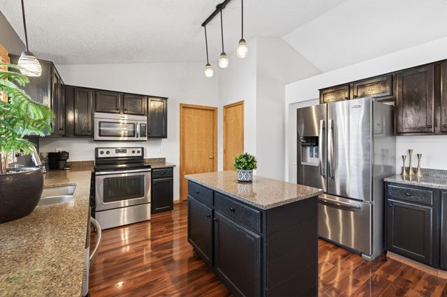 5865 200th Street W, Farmington, MN 55024