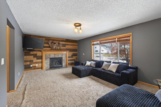 5865 200th Street W, Farmington, MN 55024