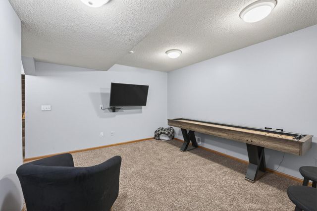 5865 200th Street W, Farmington, MN 55024