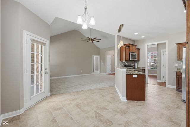 4945 E Daisy Lane, Mooresville, IN 46158