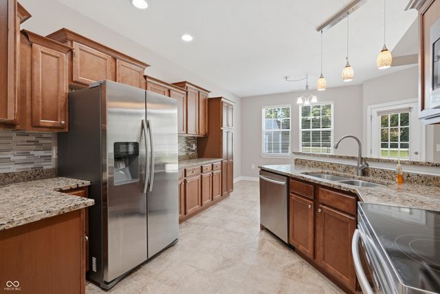 4945 E Daisy Lane, Mooresville, IN 46158