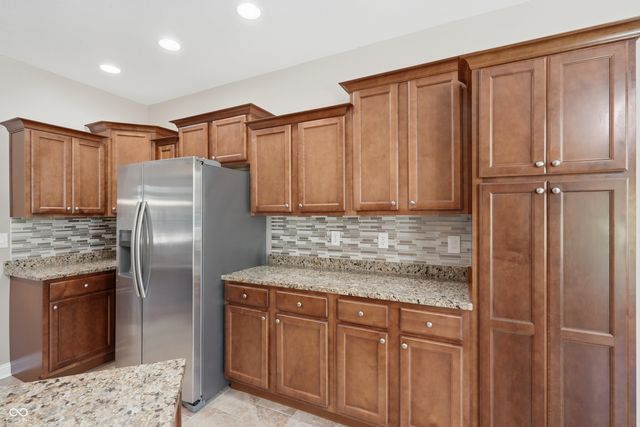 4945 E Daisy Lane, Mooresville, IN 46158