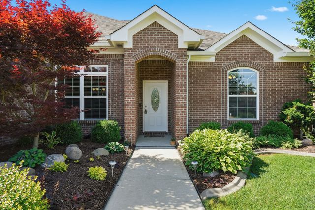 4945 E Daisy Lane, Mooresville, IN 46158