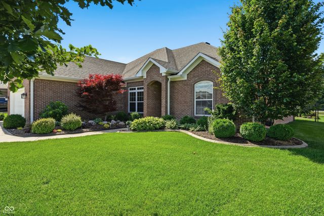 4945 E Daisy Lane, Mooresville, IN 46158