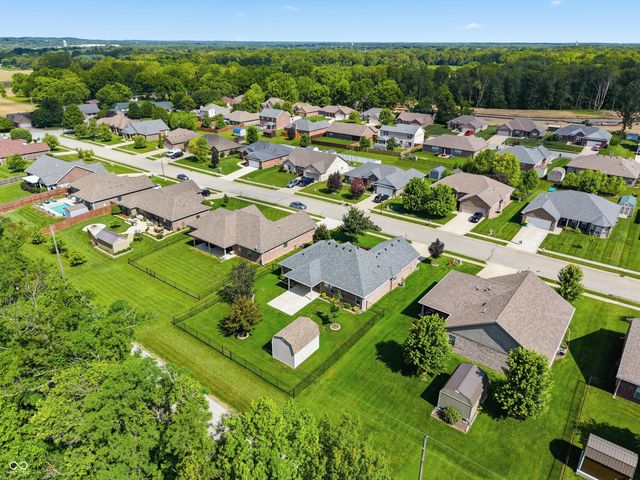 4945 E Daisy Lane, Mooresville, IN 46158