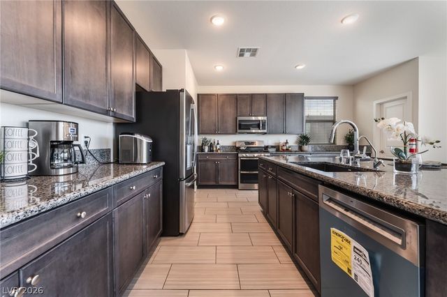 6912 Boulder Canyon Street, North Las Vegas, NV 89084