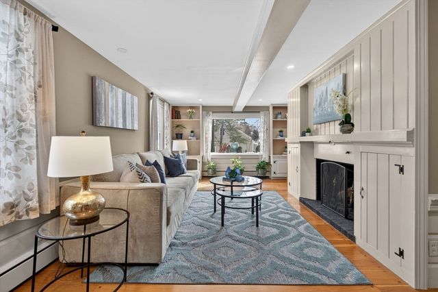 40 Chandler Cir, Andover, MA 01810