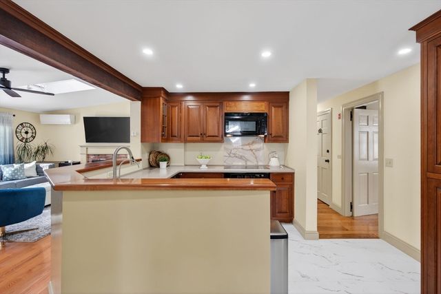 40 Chandler Cir, Andover, MA 01810