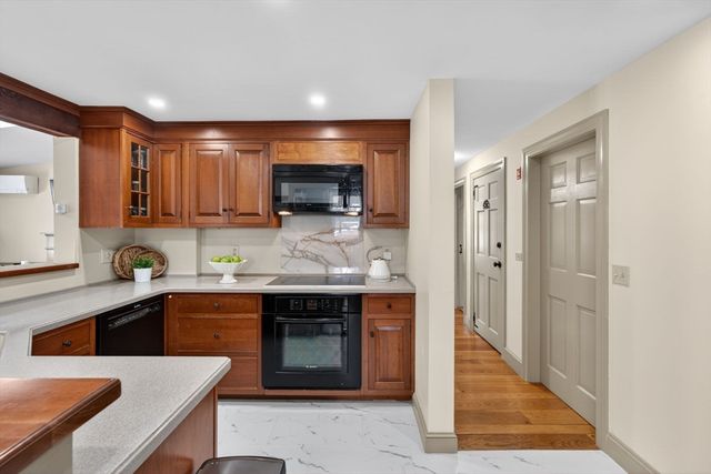 40 Chandler Cir, Andover, MA 01810