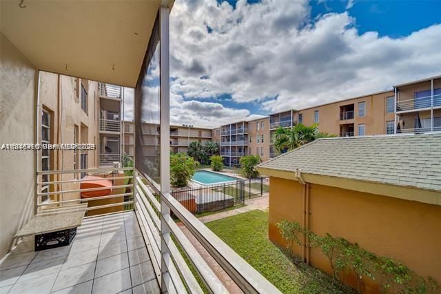 4848 NW 24th Court 230, Lauderdale Lakes, FL 33313