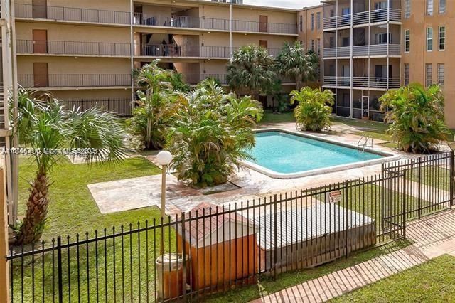 4848 NW 24th Court 230, Lauderdale Lakes, FL 33313