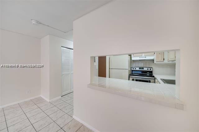4848 NW 24th Court 230, Lauderdale Lakes, FL 33313
