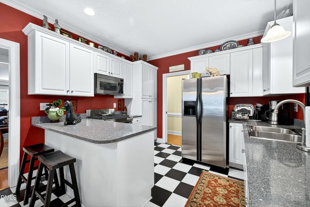 103 Prestwick Place, Cary, NC 27511