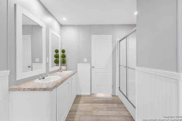 161 Pr 1514, Bandera, TX 78003