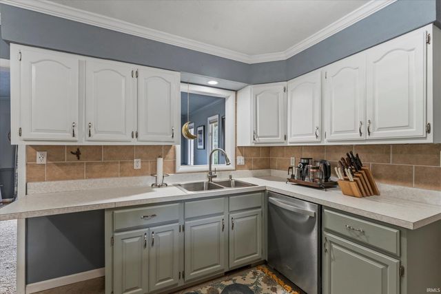 12728 Vicki Lane, Granger, IN 46530
