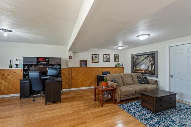 12728 Vicki Lane, Granger, IN 46530