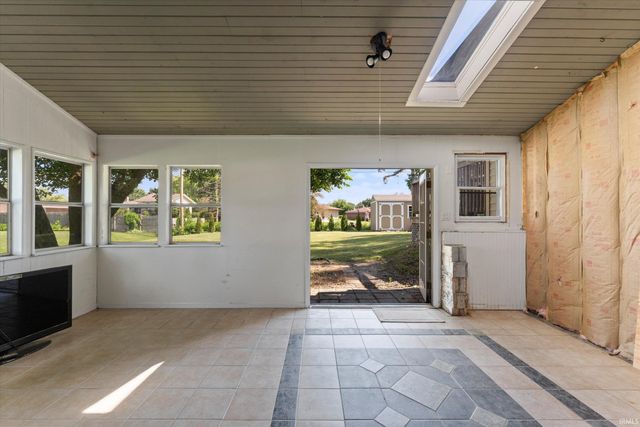 12728 Vicki Lane, Granger, IN 46530