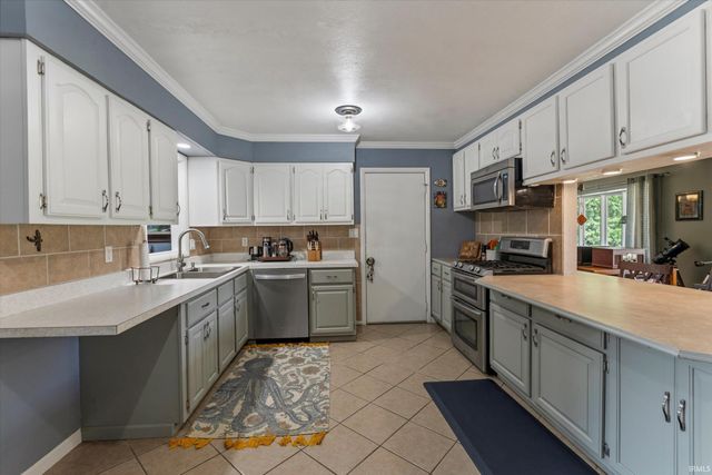 12728 Vicki Lane, Granger, IN 46530