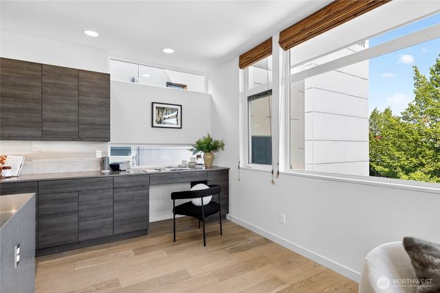 4153 California Avenue SW, Seattle, WA 98116
