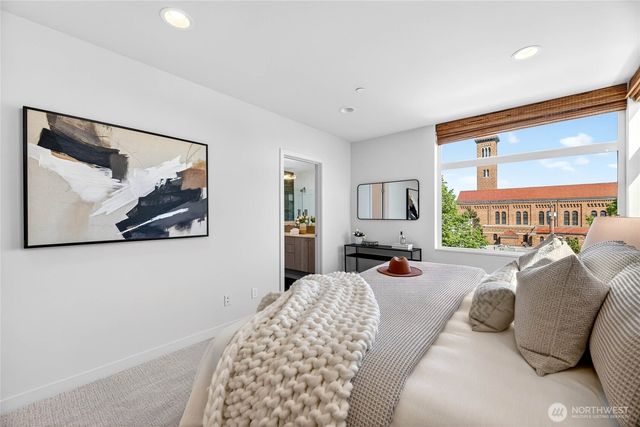 4153 California Avenue SW, Seattle, WA 98116