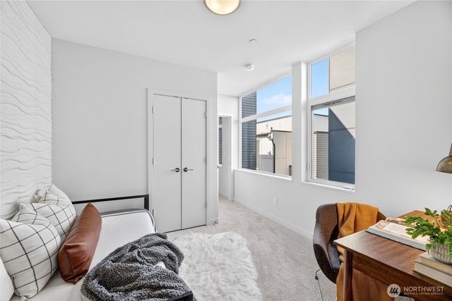 4153 California Avenue SW, Seattle, WA 98116