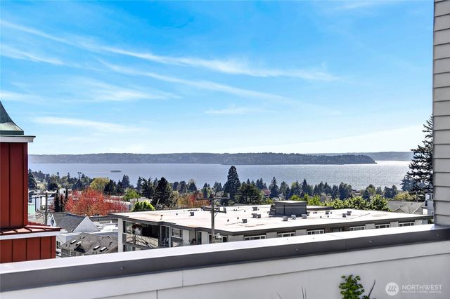 4153 California Avenue SW, Seattle, WA 98116