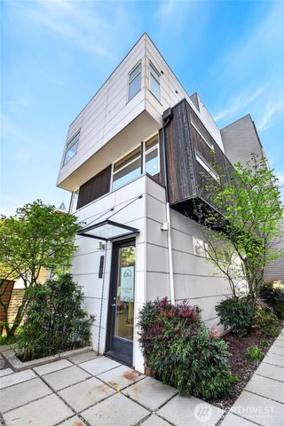 4153 California Avenue SW, Seattle, WA 98116