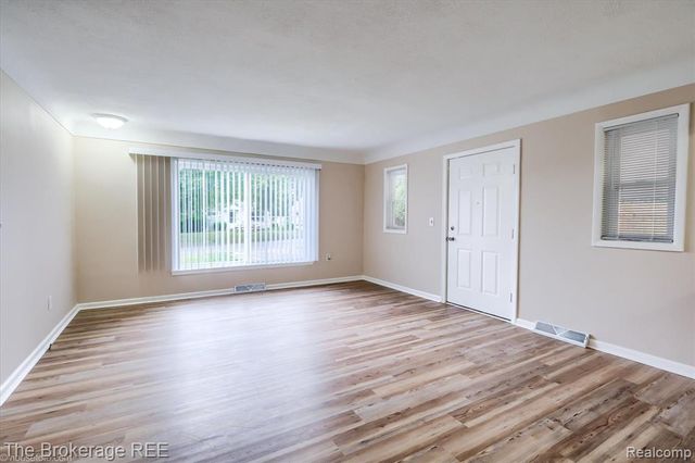 761 Louisa Street, Mount Morris, MI 48458