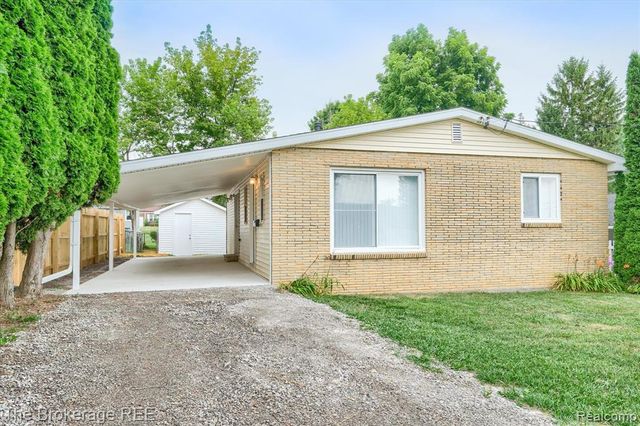 761 Louisa Street, Mount Morris, MI 48458