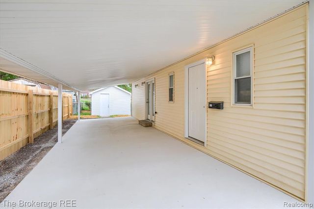 761 Louisa Street, Mount Morris, MI 48458