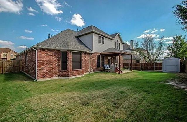 204 Granite Falls Drive, Keller, TX 76248